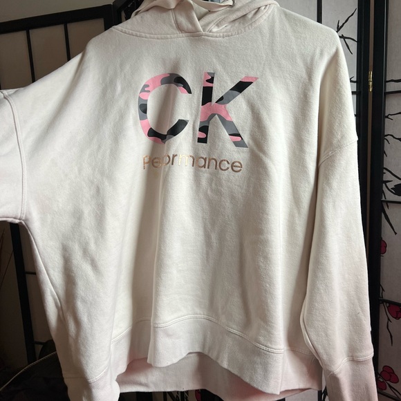Women's Cream Sweatshirt - Picture 1 of 3